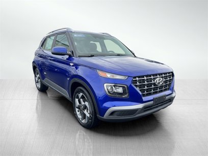 Used 2023 Hyundai Venue SEL