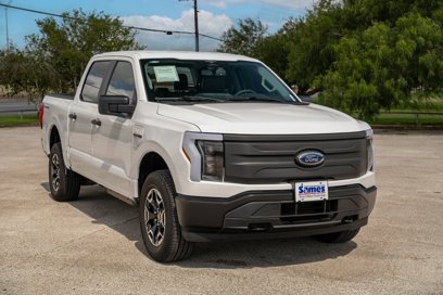 Used 2023 Ford F150 Lightning 4x4 SuperCrew