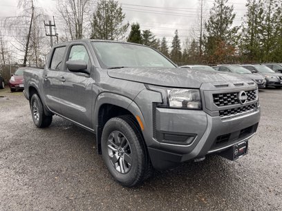 New 2025 Nissan Frontier SV