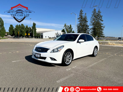 Used 2013 INFINITI G37 Journey w/ Premium Pkg