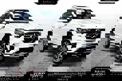 New 2025 Mercedes-Benz GLC 300 4MATIC