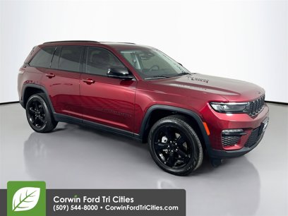 Used 2023 Jeep Grand Cherokee Limited w/ Black Appearance Package