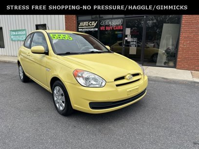 Used 2010 Hyundai Accent GS w/ Premium Pkg 3