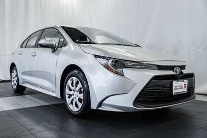 New 2025 Toyota Corolla LE
