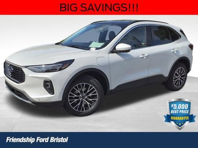 New 2024 Ford Escape SE w/ PHEV Premium Package