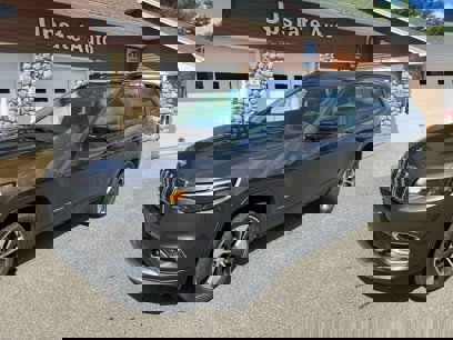 Used 2022 Jeep Cherokee Limited w/ Elite Package