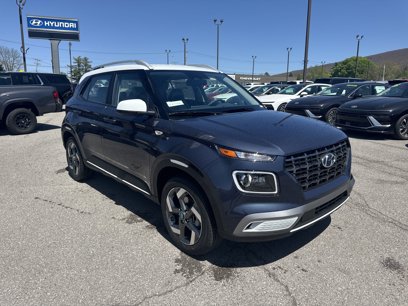 New 2025 Hyundai Venue Limited