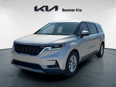 Used 2022 Kia Carnival LX