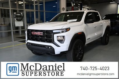 New 2025 GMC Canyon Elevation w/ Convenience Package