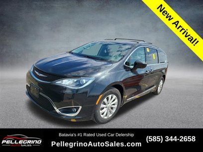 Used 2018 Chrysler Pacifica Touring-L