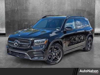 New 2025 Mercedes-Benz GLB 250