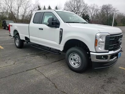 New 2024 Ford F250 XL w/ FX4 Off-Road Package