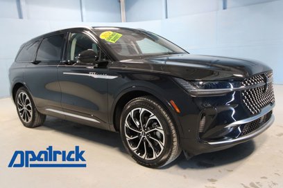 Used 2024 Lincoln Nautilus Reserve