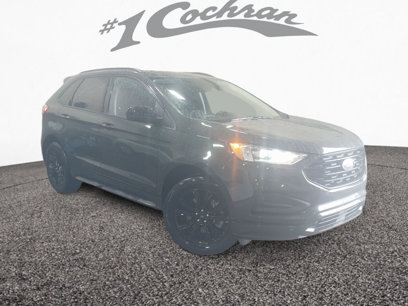 Used 2022 Ford Edge SE w/ Black Appearance Package