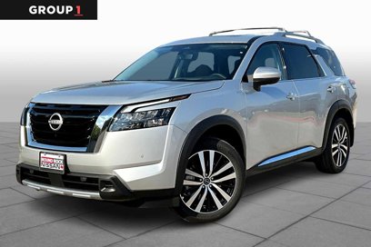 New 2025 Nissan Pathfinder Platinum