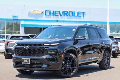New 2025 Chevrolet Traverse RS