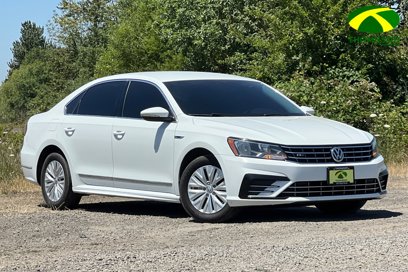 Used 2017 Volkswagen Passat 1.8T R-Line