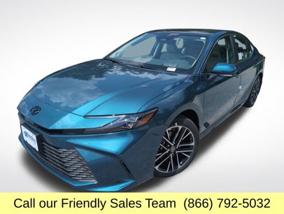 New 2025 Toyota Camry XLE w/ Premium Package