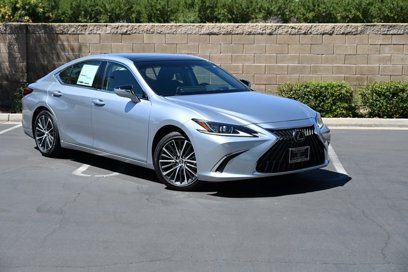 New 2025 Lexus ES 350 w/ Premium Package