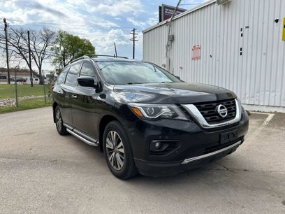 Used 2020 Nissan Pathfinder SV