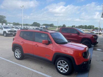 Used 2017 Jeep Renegade Latitude w/ Popular Equipment Group