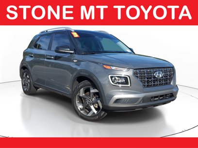 Used 2023 Hyundai Venue Limited w/ Cargo Package