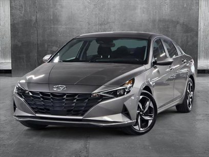Used 2023 Hyundai Elantra SEL w/ Convenience Package
