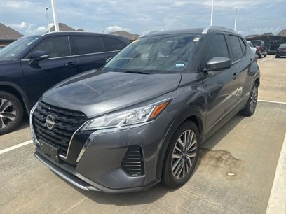 Used 2023 Nissan Kicks SV
