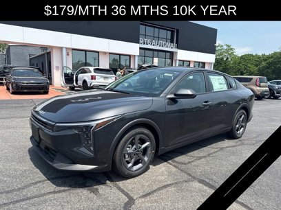New 2025 Kia K4 LXS