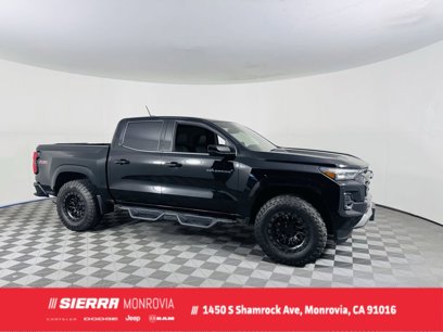 Used 2024 Chevrolet Colorado Z71 w/ Z71 Convenience Package 2