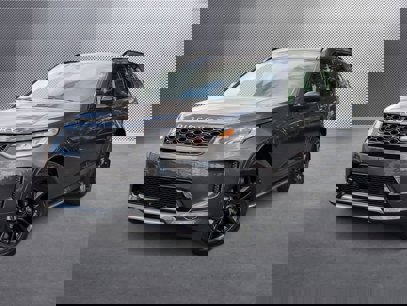 New 2025 Land Rover Discovery Sport S