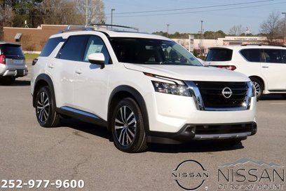 New 2025 Nissan Pathfinder Platinum