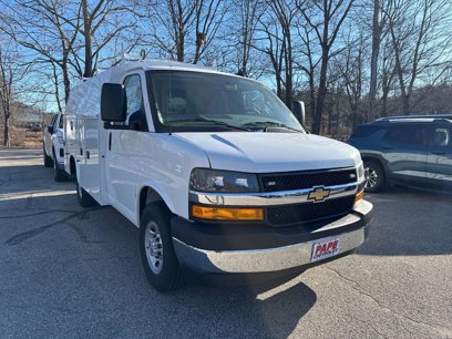 New 2024 Chevrolet Express 3500 w/ Power Convenience Package