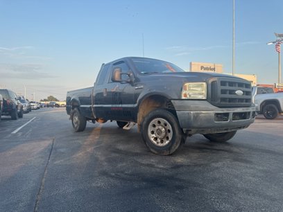Used 2005 Ford F250 Lariat