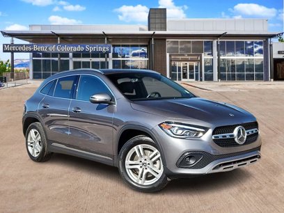 New 2023 Mercedes-Benz GLA 250 4MATIC w/ Premium Package