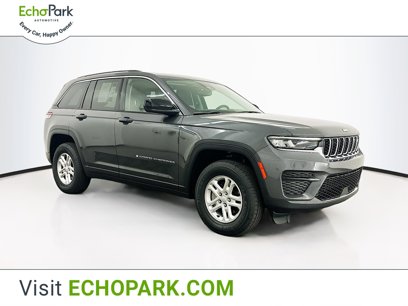 Used 2023 Jeep Grand Cherokee Laredo w/ Luxury Tech Group I