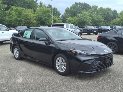 New 2025 Toyota Camry LE