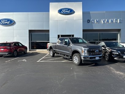 New 2024 Ford F250 XLT w/ FX4 Off-Road Package