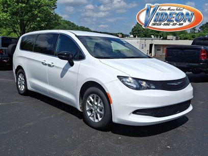 New 2025 Chrysler Voyager LX