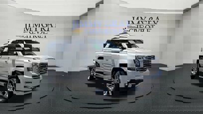 Used 2017 GMC Yukon SLT w/ Premium Edition