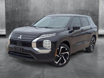 Used 2023 Mitsubishi Outlander ES