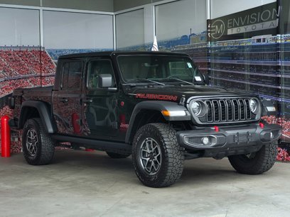 Used 2024 Jeep Gladiator Rubicon w/ Technology Group