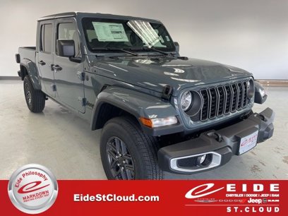 New 2025 Jeep Gladiator Sport