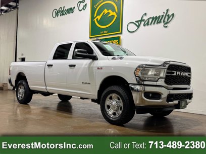 Used 2022 RAM 2500 Tradesman w/ Chrome Appearance Group