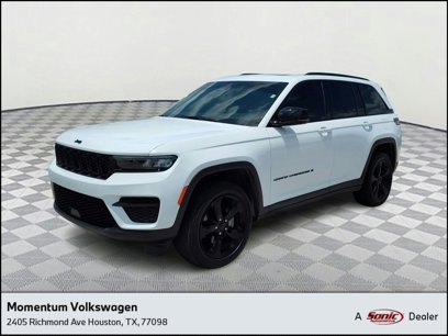 Used 2023 Jeep Grand Cherokee Altitude