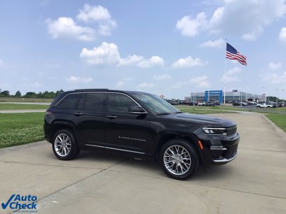 Used 2023 Jeep Grand Cherokee Summit w/ Advanced Protech Group IV