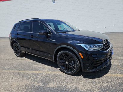 Used 2022 Volkswagen Tiguan SE R-Line