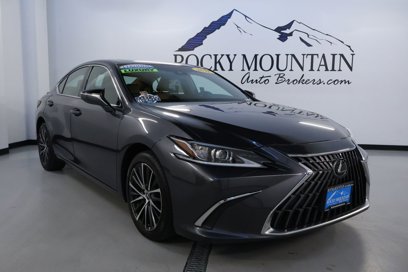 Used 2022 Lexus ES 250 w/ Premium Package