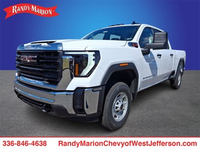 New 2025 GMC Sierra 2500 Pro