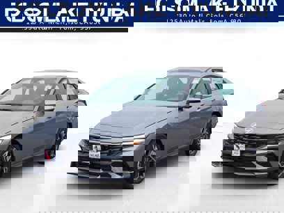 New 2025 Hyundai Elantra SEL